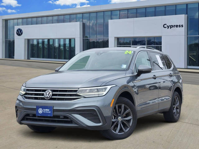 2023 Volkswagen Tiguan SE FWD photo