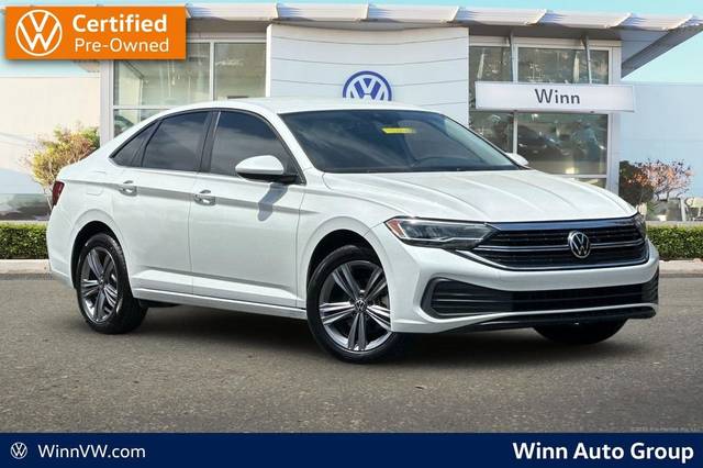 2023 Volkswagen Jetta SE FWD photo