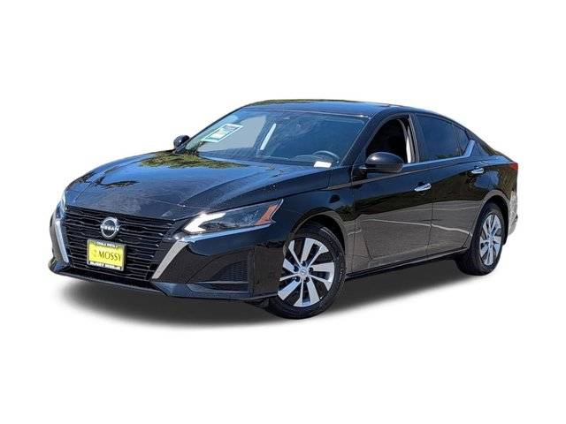 2023 Nissan Altima 2.5 S FWD photo