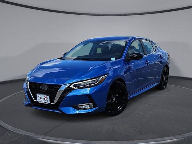 2022 Nissan Sentra SR FWD photo