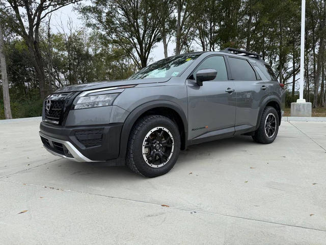 2023 Nissan Pathfinder Rock Creek 4WD photo