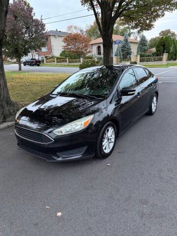 2015 Ford Focus SE FWD photo