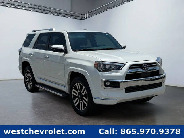 2023 Toyota 4Runner Limited 4WD photo
