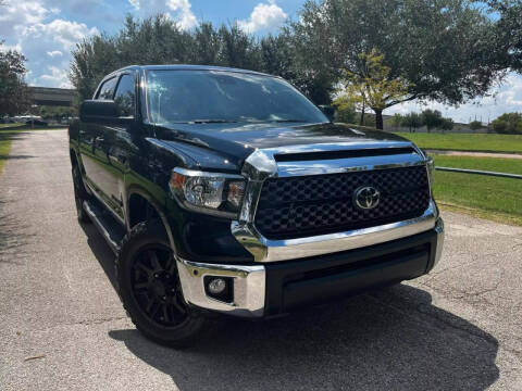 2021 Toyota Tundra SR5 4WD photo