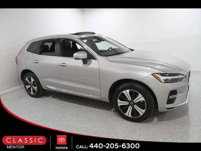 2023 Volvo XC60 Recharge Core Bright Theme AWD photo