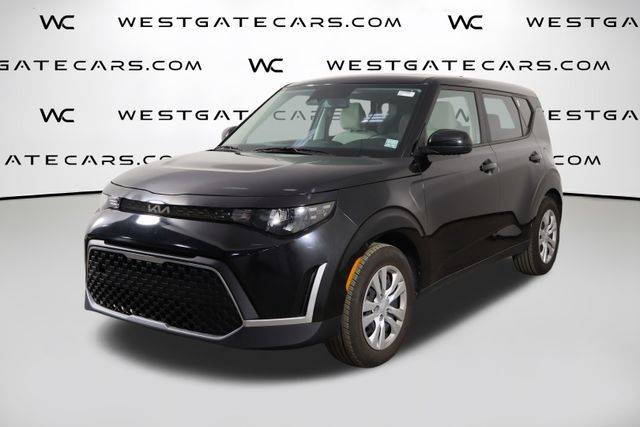 2023 Kia Soul LX FWD photo