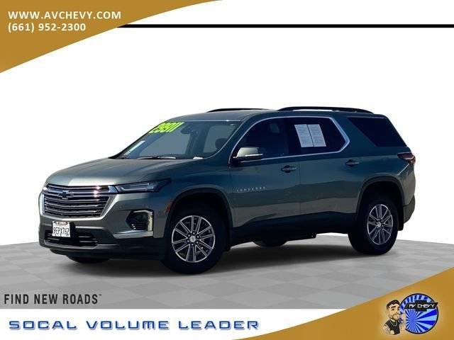 2023 Chevrolet Traverse LT Cloth FWD photo