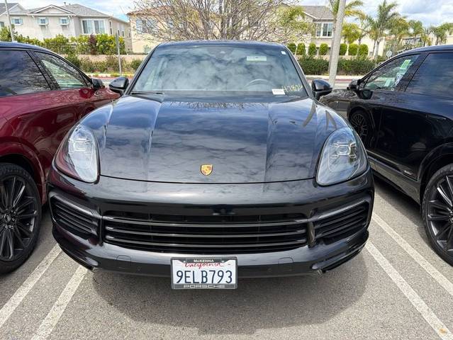 2023 Porsche Cayenne  AWD photo
