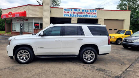 2016 GMC Yukon SLT 4WD photo
