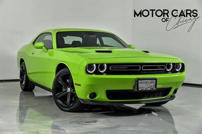 2015 Dodge Challenger R/T RWD photo