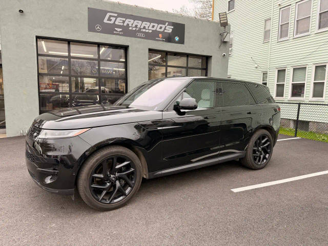2023 Land Rover Range Rover Sport SE AWD photo