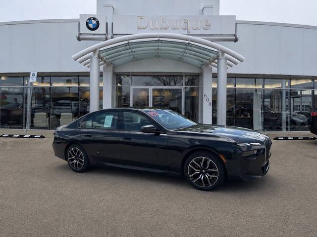 2023 BMW 7 Series 740i RWD photo