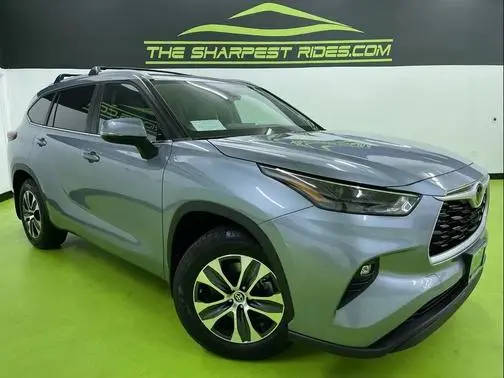 2023 Toyota Highlander XLE AWD photo