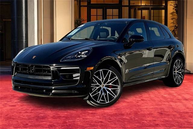 2023 Porsche Macan S AWD photo