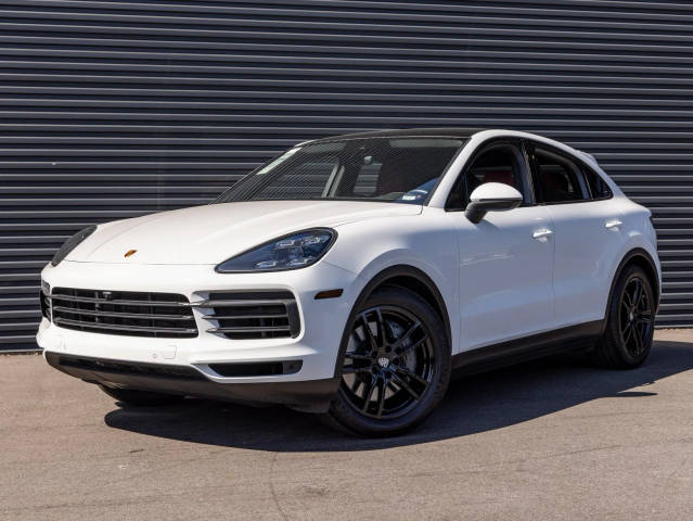 2023 Porsche Cayenne Coupe S AWD photo