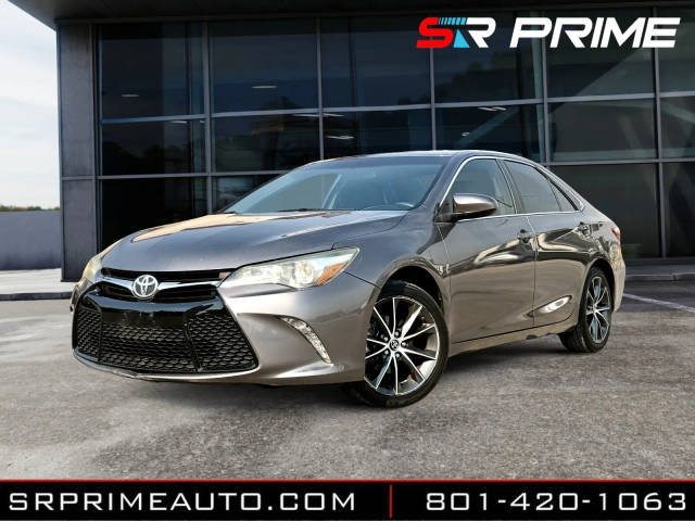 2015 Toyota Camry SE FWD photo