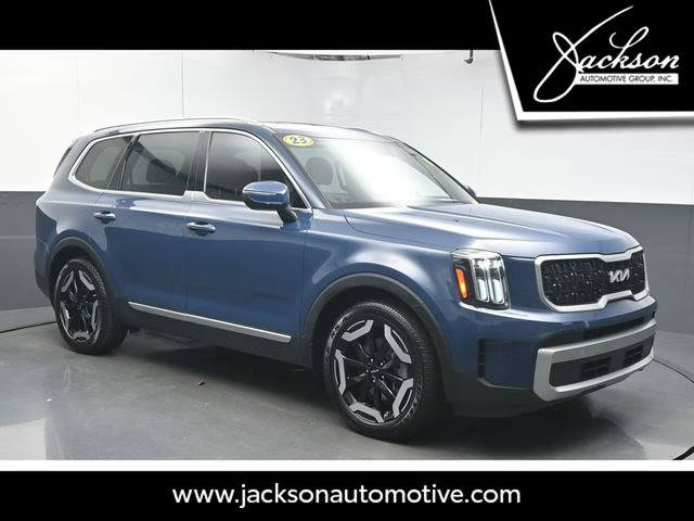 2023 Kia Telluride EX FWD photo