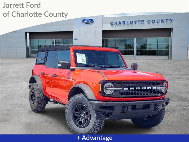 2022 Ford Bronco 4 Door Wildtrak 4WD photo