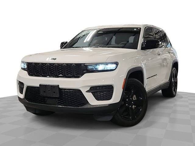2023 Jeep Grand Cherokee Altitude 4WD photo