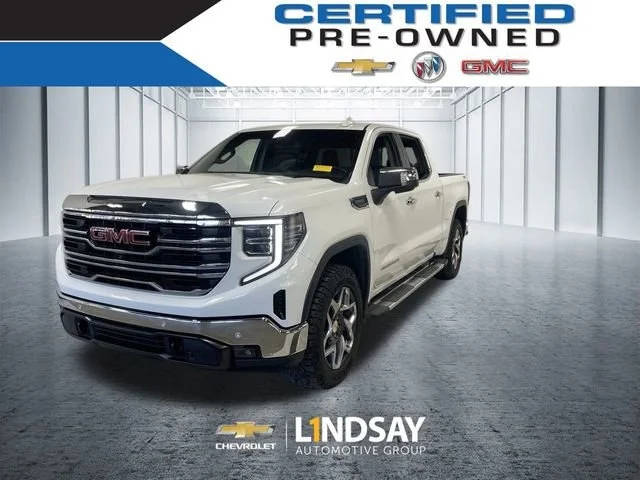 2023 GMC Sierra 1500 SLT 4WD photo