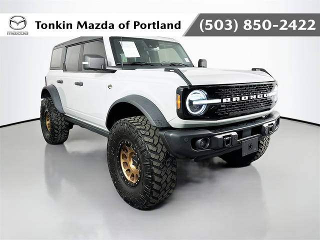 2023 Ford Bronco 4 Door Wildtrak 4WD photo