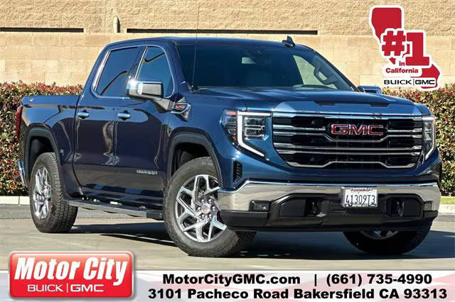 2023 GMC Sierra 1500 SLT 4WD photo