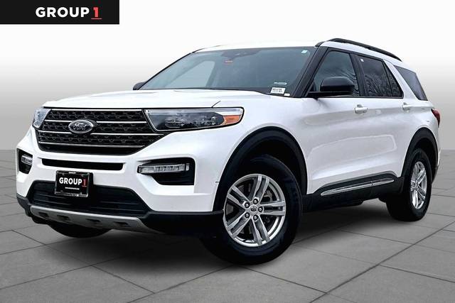 2022 Ford Explorer XLT 4WD photo