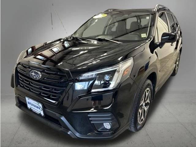 2023 Subaru Forester Premium AWD photo