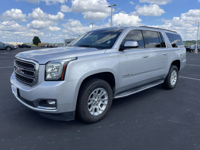 2020 GMC Yukon XL SLT RWD photo