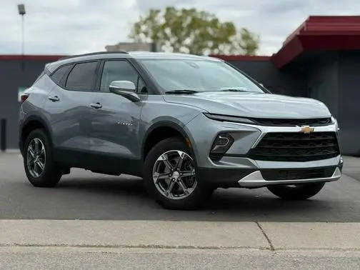 2023 Chevrolet Blazer LT FWD photo