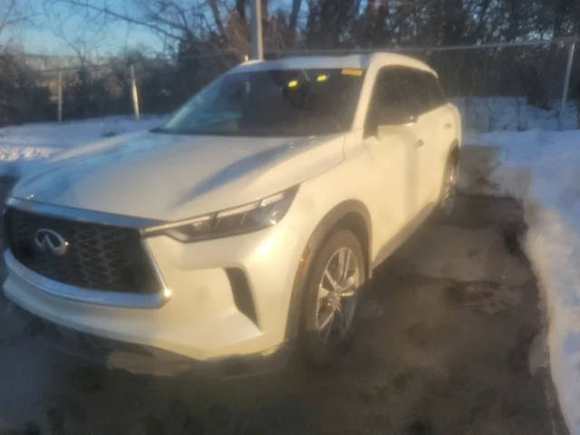 2023 Infiniti QX60 LUXE AWD photo