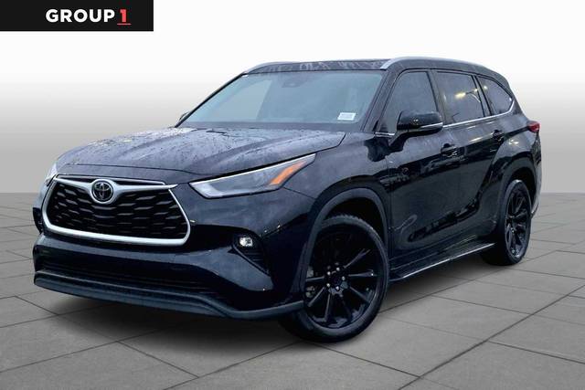 2023 Toyota Highlander XLE FWD photo