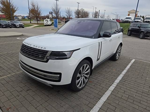 2023 Land Rover Range Rover SE AWD photo