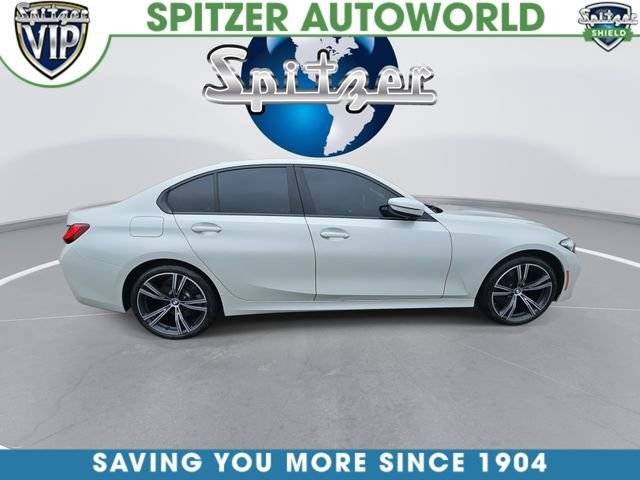 2023 BMW 3 Series 330i xDrive AWD photo