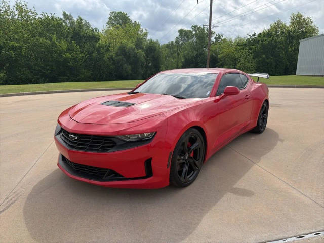 2023 Chevrolet Camaro LT1 RWD photo