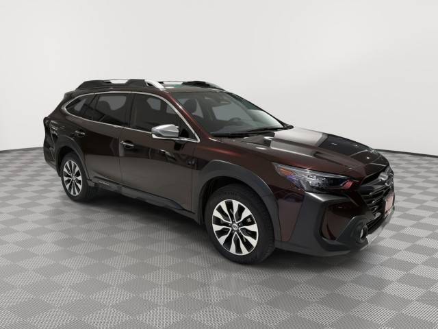 2023 Subaru Outback Touring XT AWD photo