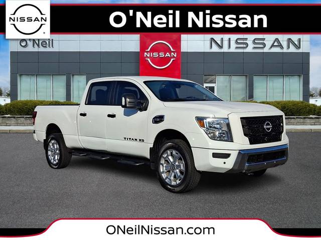 2023 Nissan Titan XD SV 4WD photo