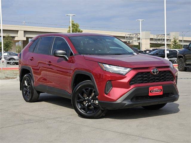 2023 Toyota RAV4 LE FWD photo