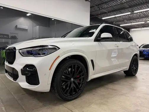 2023 BMW X5 M50i AWD photo