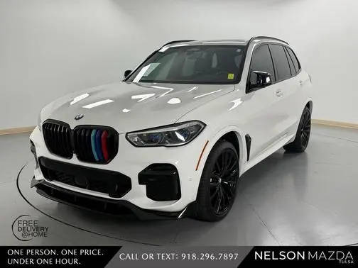 2022 BMW X5 M50i AWD photo