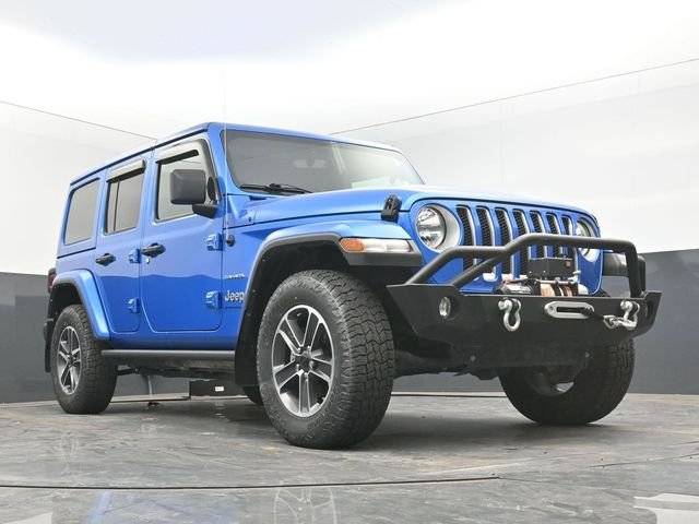 2023 Jeep Wrangler Unlimited Sahara 4WD photo