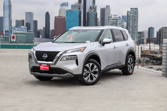 2023 Nissan Rogue SV FWD photo