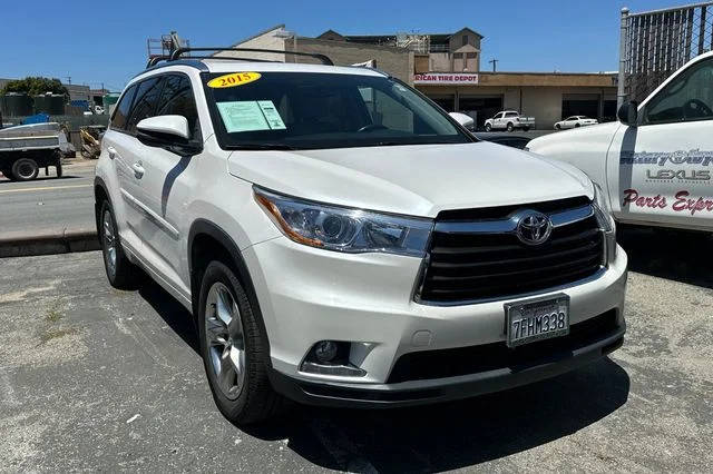 2015 Toyota Highlander Limited AWD photo