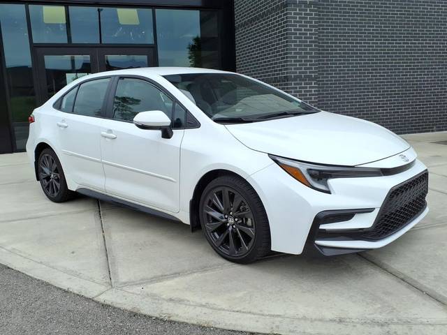2023 Toyota Corolla SE FWD photo