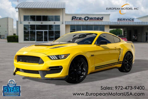 2015 Ford Mustang GT Premium RWD photo