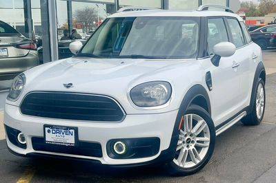 2020 MINI Countryman Cooper FWD photo