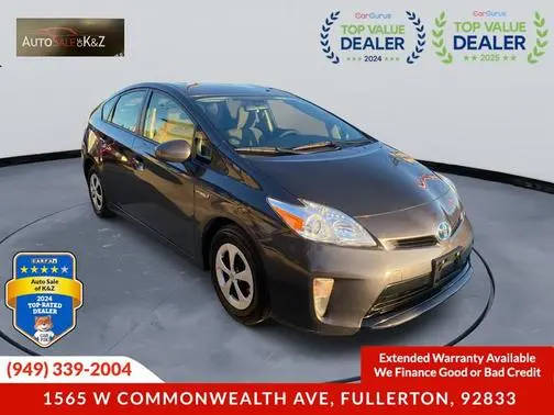 2015 Toyota Prius Three FWD photo