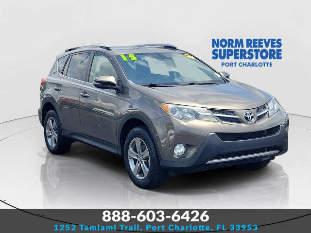 2015 Toyota RAV4 XLE FWD photo