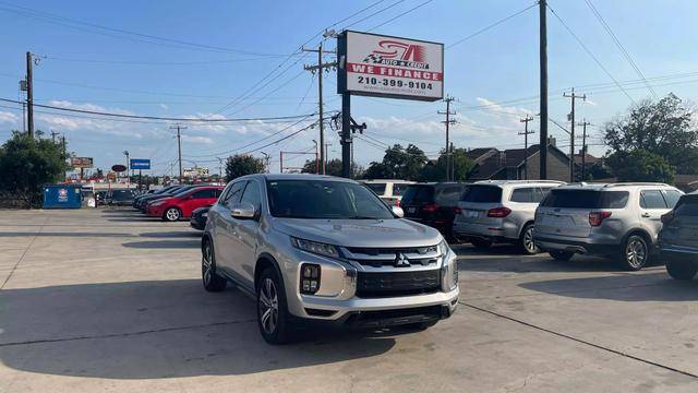 2021 Mitsubishi Outlander Sport SE FWD photo