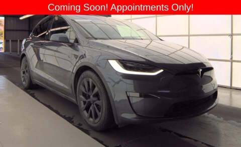 2022 Tesla Model X Plaid AWD photo